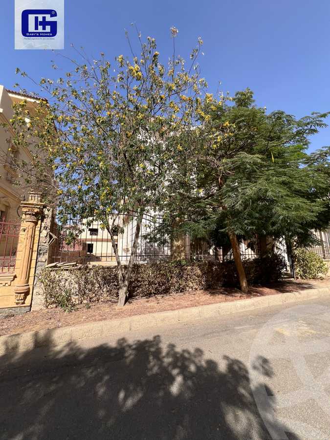 https://aqarmap.com.eg/en/listing/5833156-for-sale-cairo-new-cairo-compounds-maxim-country-club