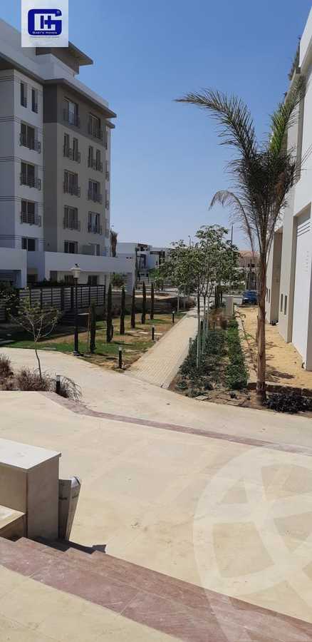https://aqarmap.com.eg/en/listing/5838598-for-sale-cairo-new-cairo-compounds-hyde-park-park-corner-hyde-park