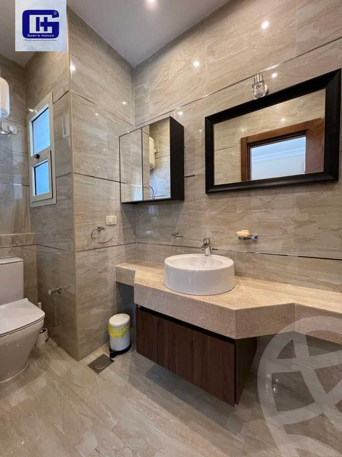 https://aqarmap.com.eg/en/listing/5845615-for-sale-cairo-new-cairo-compounds-el-patio-oro