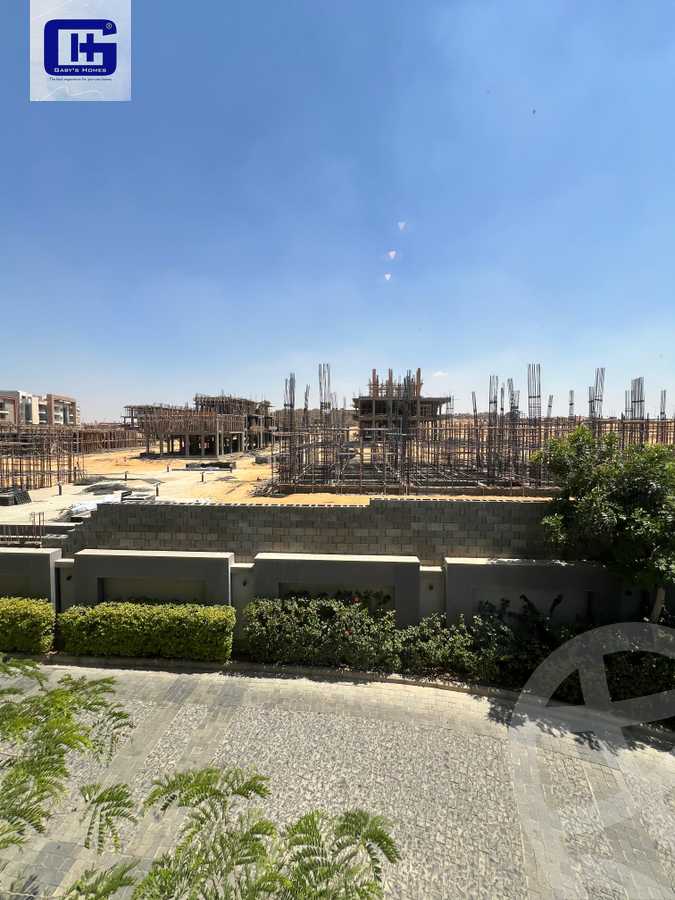 https://aqarmap.com.eg/en/listing/5845615-for-sale-cairo-new-cairo-compounds-el-patio-oro