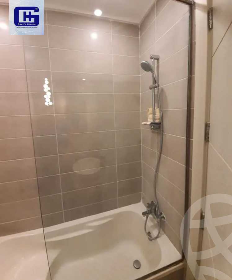 https://aqarmap.com.eg/ar/listing/5854062-for-rent-cairo-new-cairo-compounds-kmbwnd-fyldj-jyt-blm-hylz