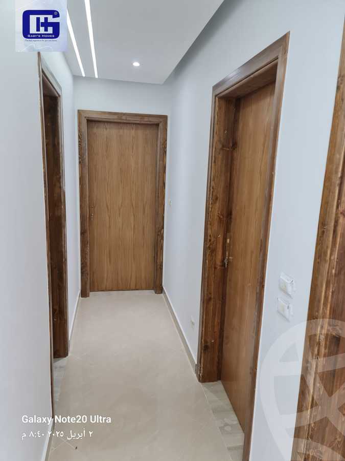 https://aqarmap.com.eg/ar/listing/5879232-for-rent-cairo-new-cairo-compounds-the-square