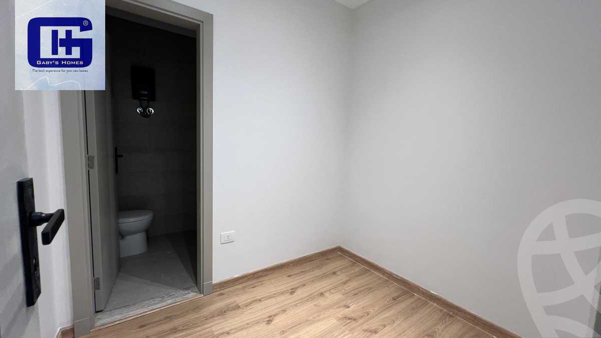 https://aqarmap.com.eg/en/listing/5889741-for-rent-cairo-new-cairo-compounds-lakeview-residence