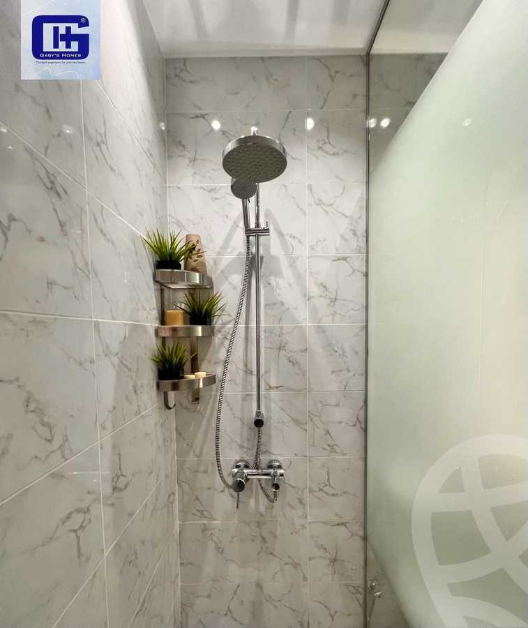 https://aqarmap.com.eg/en/listing/5889782-for-rent-cairo-new-cairo-compounds-lakeview-residence