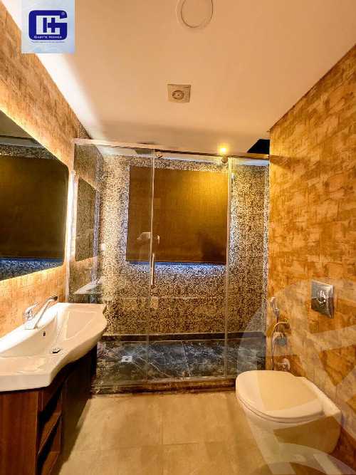 https://aqarmap.com.eg/ar/listing/5900644-for-rent-cairo-new-cairo-compounds-hyde-park-centre-ville-hyde-park