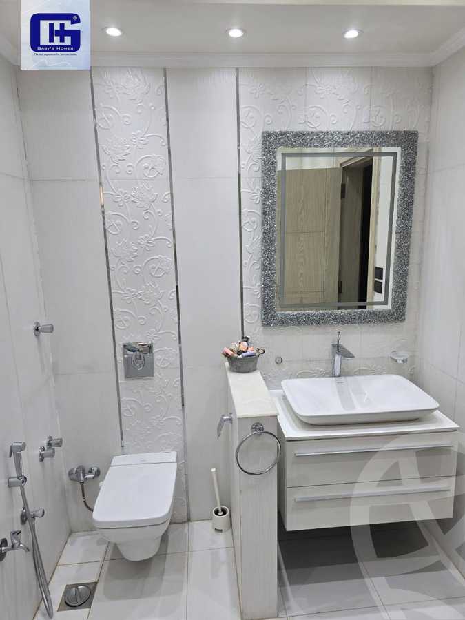 https://aqarmap.com.eg/ar/listing/5907370-for-sale-cairo-new-cairo-compounds-hyde-park-park-corner-hyde-park