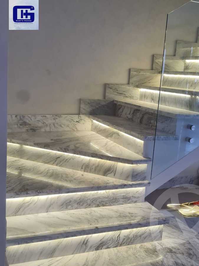 https://aqarmap.com.eg/ar/listing/5907474-for-rent-cairo-new-cairo-compounds-hyde-park-park-corner-hyde-park