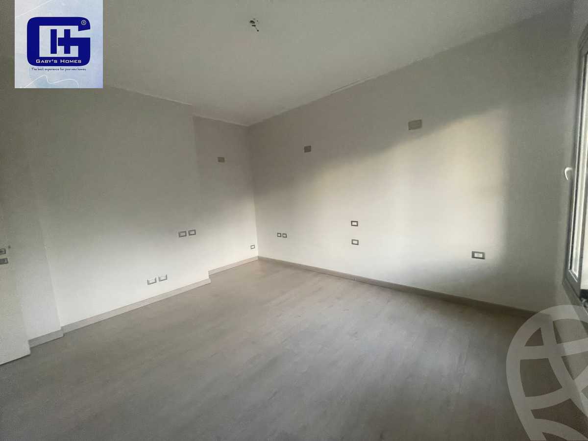 https://aqarmap.com.eg/ar/listing/5934786-for-sale-cairo-new-cairo-compounds-kmbwnd-fyldj-jyt-blm-hylz