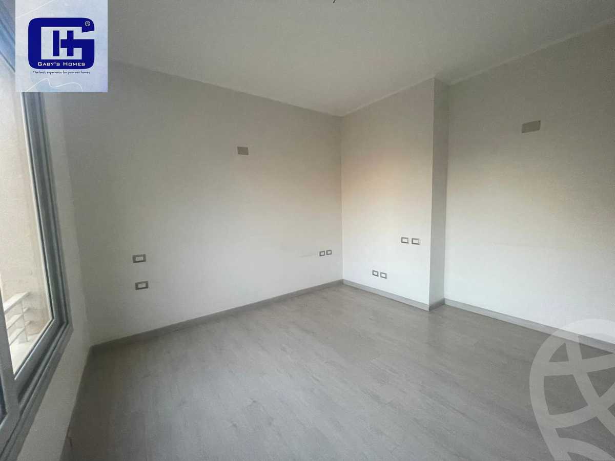 https://aqarmap.com.eg/ar/listing/5934786-for-sale-cairo-new-cairo-compounds-kmbwnd-fyldj-jyt-blm-hylz