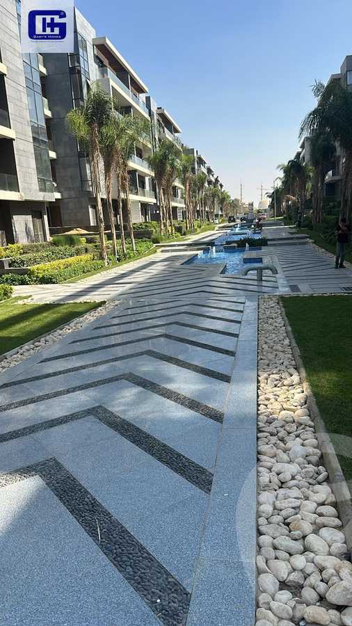 https://aqarmap.com.eg/en/listing/5937263-for-sale-cairo-new-cairo-compounds-el-patio-oro