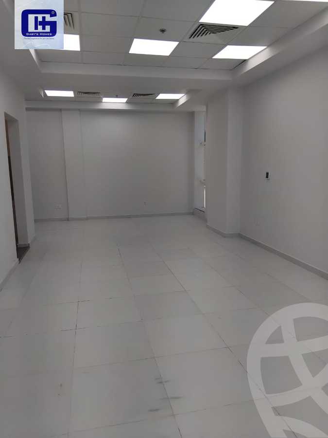 https://aqarmap.com.eg/en/listing/5943080-for-sale-cairo-new-cairo-compounds-bznys-bls-ktlyst-llttwyr