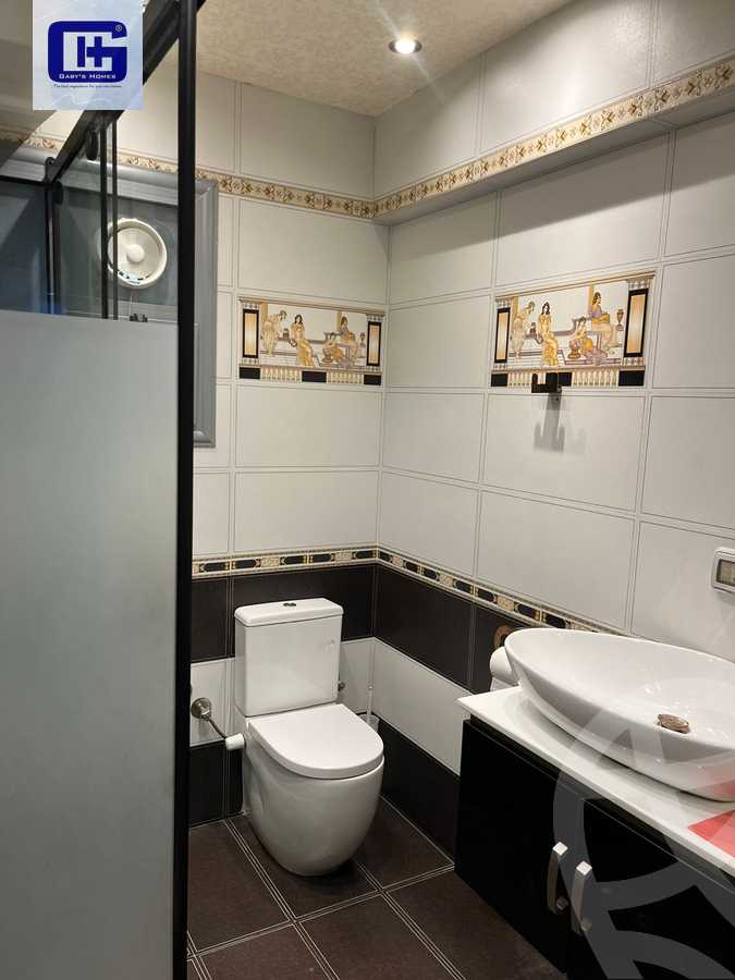 https://aqarmap.com.eg/en/listing/6012334-for-sale-cairo-new-cairo-lrhb-city-phase-5-talaat-mostafa-st