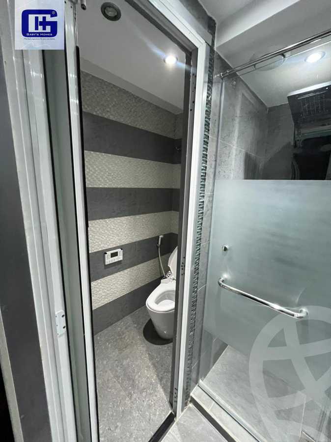 https://aqarmap.com.eg/en/listing/6012334-for-sale-cairo-new-cairo-lrhb-city-phase-5-talaat-mostafa-st