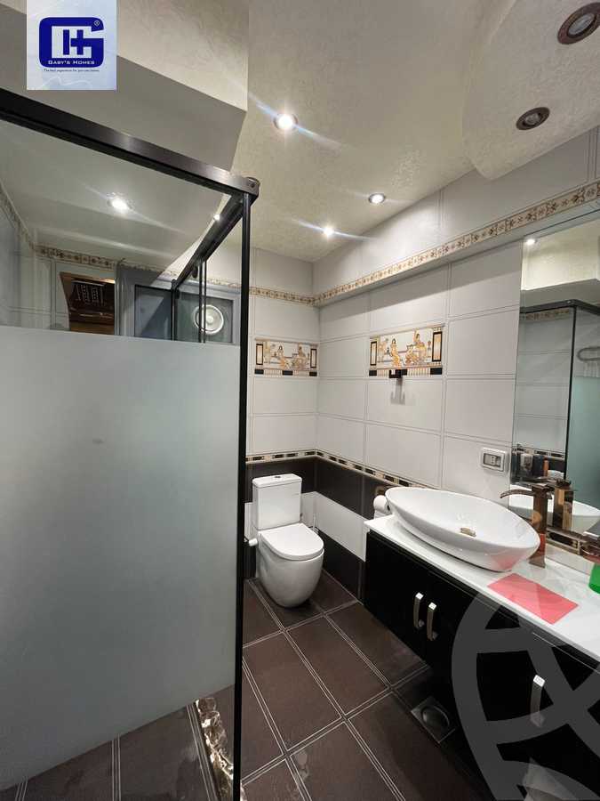 https://aqarmap.com.eg/en/listing/6012334-for-sale-cairo-new-cairo-lrhb-city-phase-5-talaat-mostafa-st