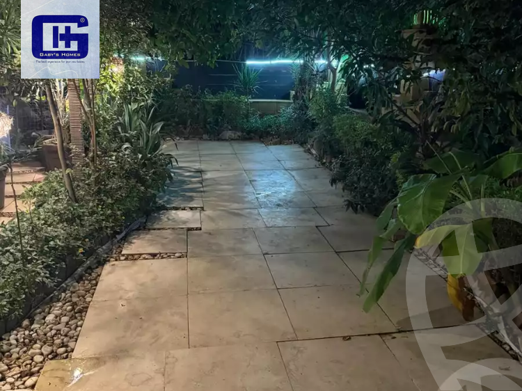 https://aqarmap.com.eg/en/listing/6012334-for-sale-cairo-new-cairo-lrhb-city-phase-5-talaat-mostafa-st