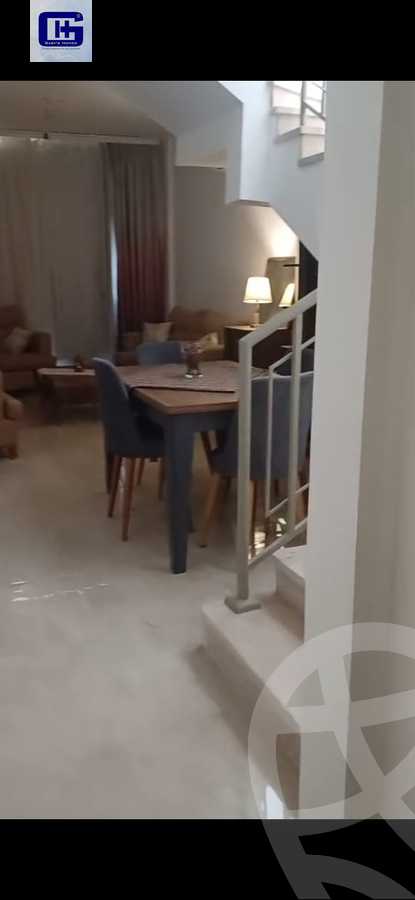 https://aqarmap.com.eg/en/listing/6012356-for-sale-cairo-new-cairo-compounds-fifth-square