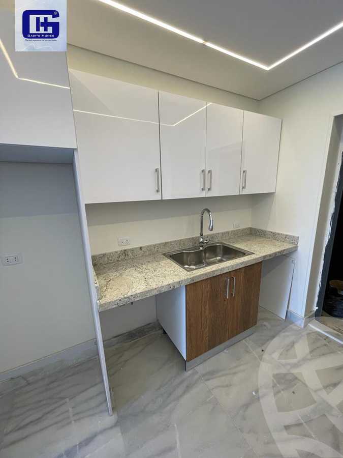 https://aqarmap.com.eg/en/listing/6012535-for-rent-cairo-new-cairo-compounds-lakeview-residence