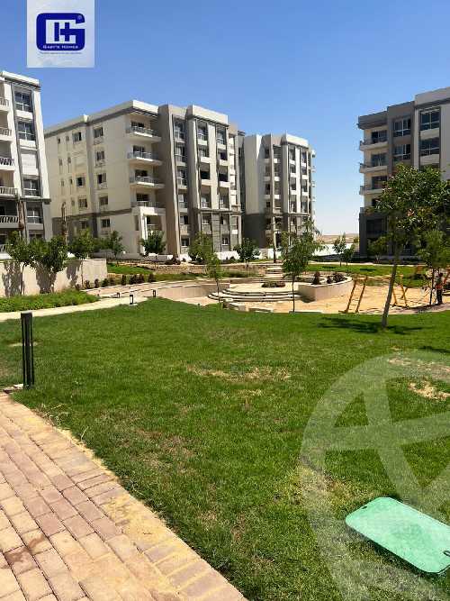 https://aqarmap.com.eg/en/listing/6035349-for-sale-cairo-new-cairo-compounds-garden-residence-hyde-park