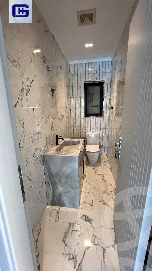 https://aqarmap.com.eg/ar/listing/6053205-for-rent-cairo-new-cairo-compounds-lakeview-residence