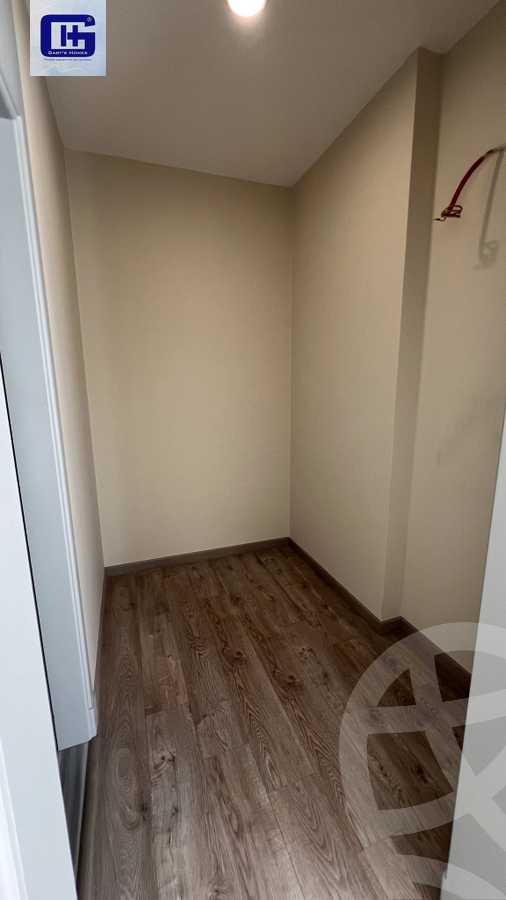 https://aqarmap.com.eg/en/listing/6053928-for-rent-cairo-new-cairo-compounds-lakeview-residence