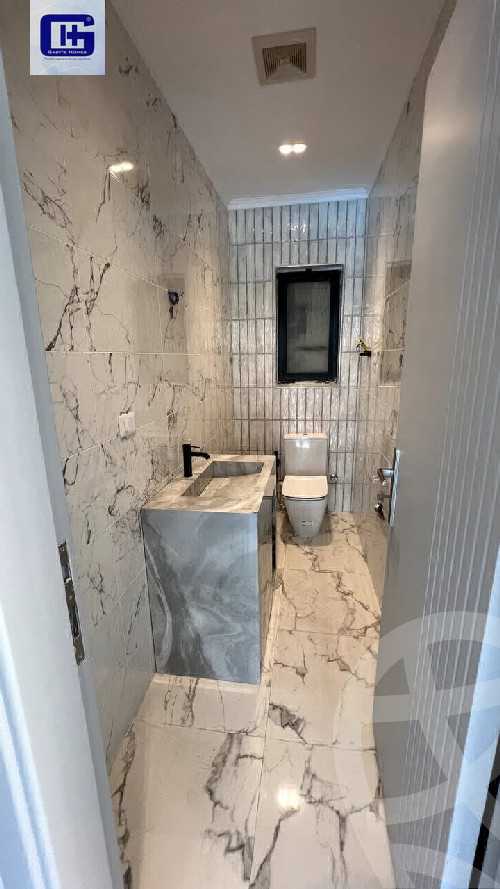 https://aqarmap.com.eg/en/listing/6095160-for-rent-cairo-new-cairo-compounds-lakeview-residence