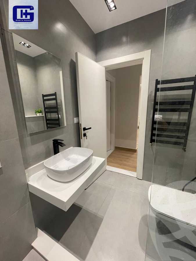 https://aqarmap.com.eg/en/listing/6100015-for-rent-cairo-new-cairo-compounds-lakeview-residence