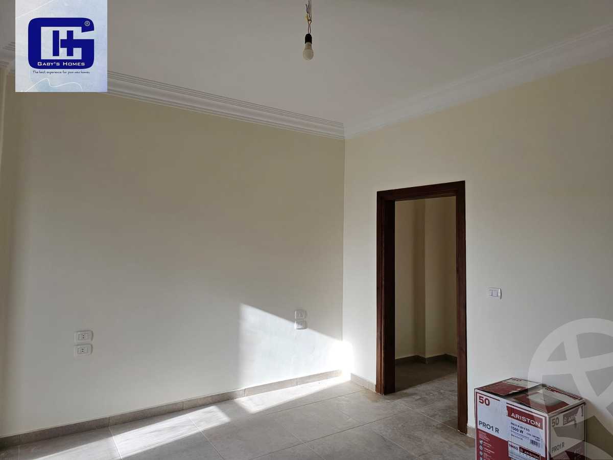 https://aqarmap.com.eg/en/listing/6129291-for-sale-cairo-new-cairo-compounds-el-patio-oro