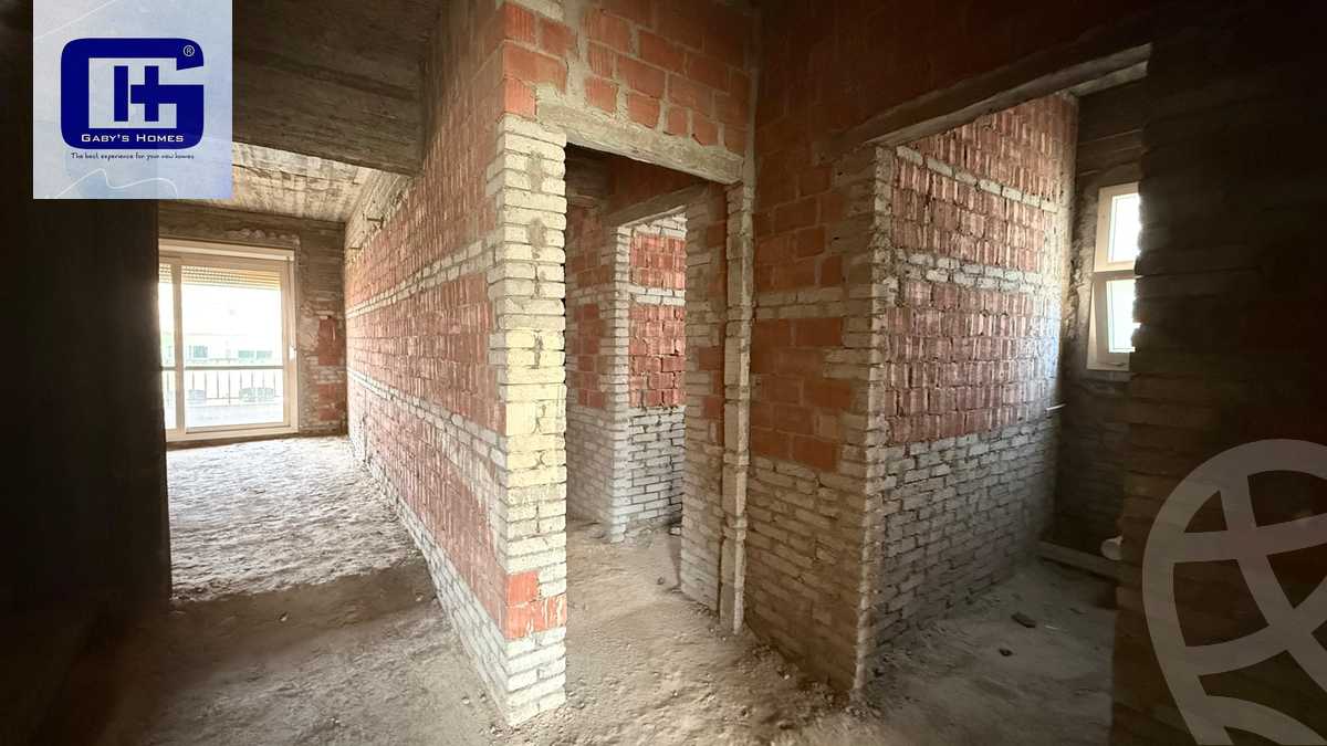https://aqarmap.com.eg/en/listing/6130645-for-sale-cairo-new-cairo-compounds-el-patio-oro