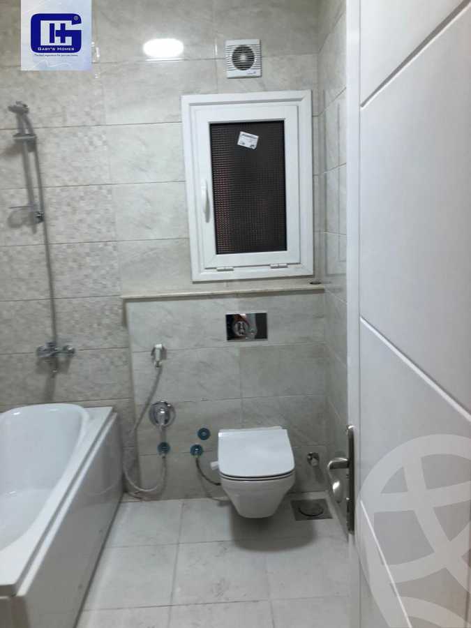 https://aqarmap.com.eg/en/listing/6131189-for-sale-cairo-new-cairo-compounds-regents-square-compound-al-dawlia