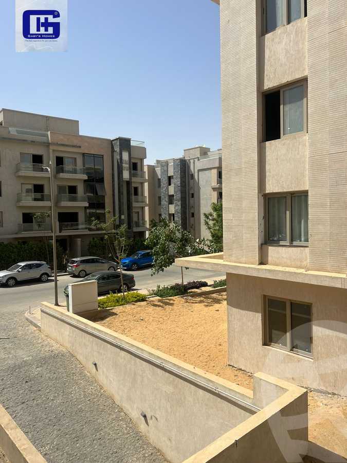https://aqarmap.com.eg/ar/listing/6153166-for-sale-cairo-new-cairo-compounds-moon-valley