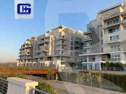 https://aqarmap.com.eg/ar/listing/6184054-for-sale-cairo-new-cairo-compounds-mwntn-fyw-y-syty-club-park-mountain-view-icity