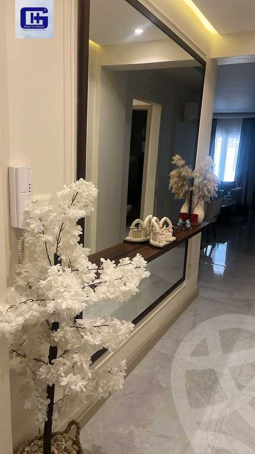 https://aqarmap.com.eg/en/listing/6215772-for-sale-cairo-new-cairo-compounds-moon-valley-2