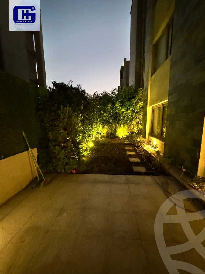 https://aqarmap.com.eg/en/listing/6215772-for-sale-cairo-new-cairo-compounds-moon-valley-2