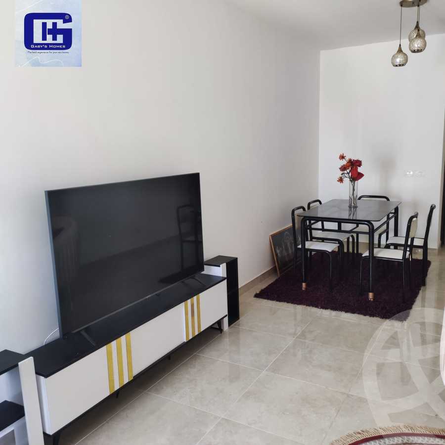 https://aqarmap.com.eg/ar/listing/6225918-for-rent-cairo-new-cairo-compounds-fifth-square