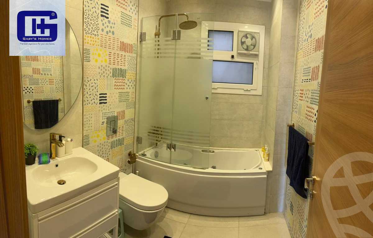 https://aqarmap.com.eg/ar/listing/6258278-for-sale-cairo-new-cairo-compounds-hyde-park-park-corner-hyde-park