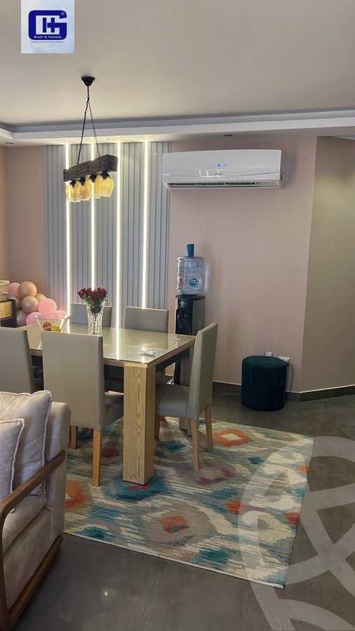 https://aqarmap.com.eg/en/listing/6268793-for-sale-cairo-new-cairo-compounds-mountain-view-hyde-park