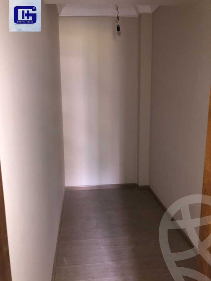 https://aqarmap.com.eg/ar/listing/6269649-for-rent-cairo-new-cairo-compounds-el-patio-oro