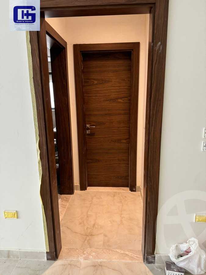 https://aqarmap.com.eg/en/listing/6326084-for-rent-cairo-new-cairo-compounds-lakeview-residence