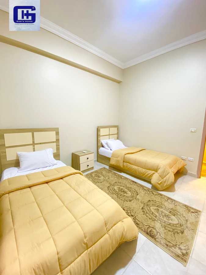 https://aqarmap.com.eg/ar/listing/6335654-for-rent-cairo-new-cairo-compounds-el-mostashareen-compound