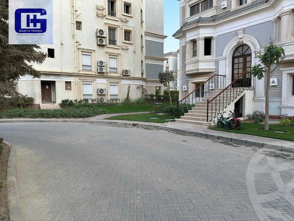 https://aqarmap.com.eg/en/listing/6159753-for-sale-cairo-new-cairo-compounds-mountain-view-hyde-park