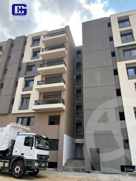 https://aqarmap.com.eg/ar/listing/6352180-for-rent-cairo-new-cairo-compounds-eastown-eastown-parks