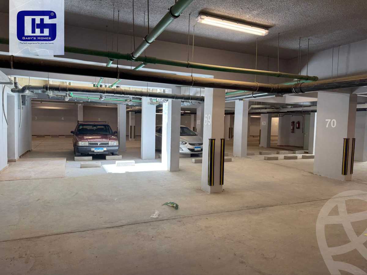 https://aqarmap.com.eg/ar/listing/6428617-for-sale-cairo-new-cairo-compounds-fifth-square