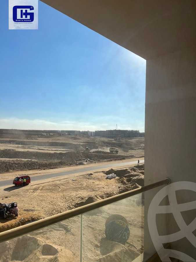 https://aqarmap.com.eg/ar/listing/6535078-for-sale-cairo-new-cairo-compounds-mwntn-fyw-y-syty-mountain-park-mountain-view-icity