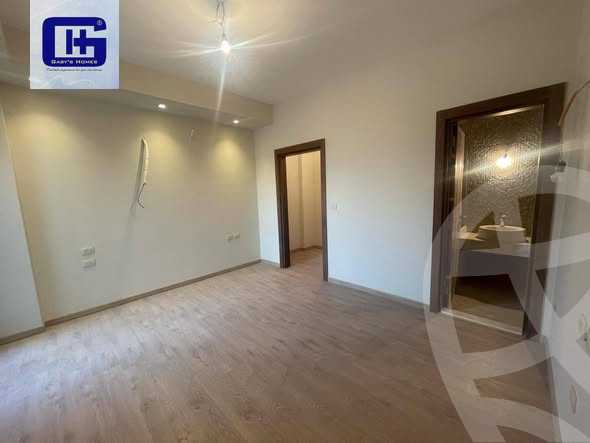 https://aqarmap.com.eg/en/listing/6598614-for-sale-cairo-new-cairo-compounds-el-patio-oro