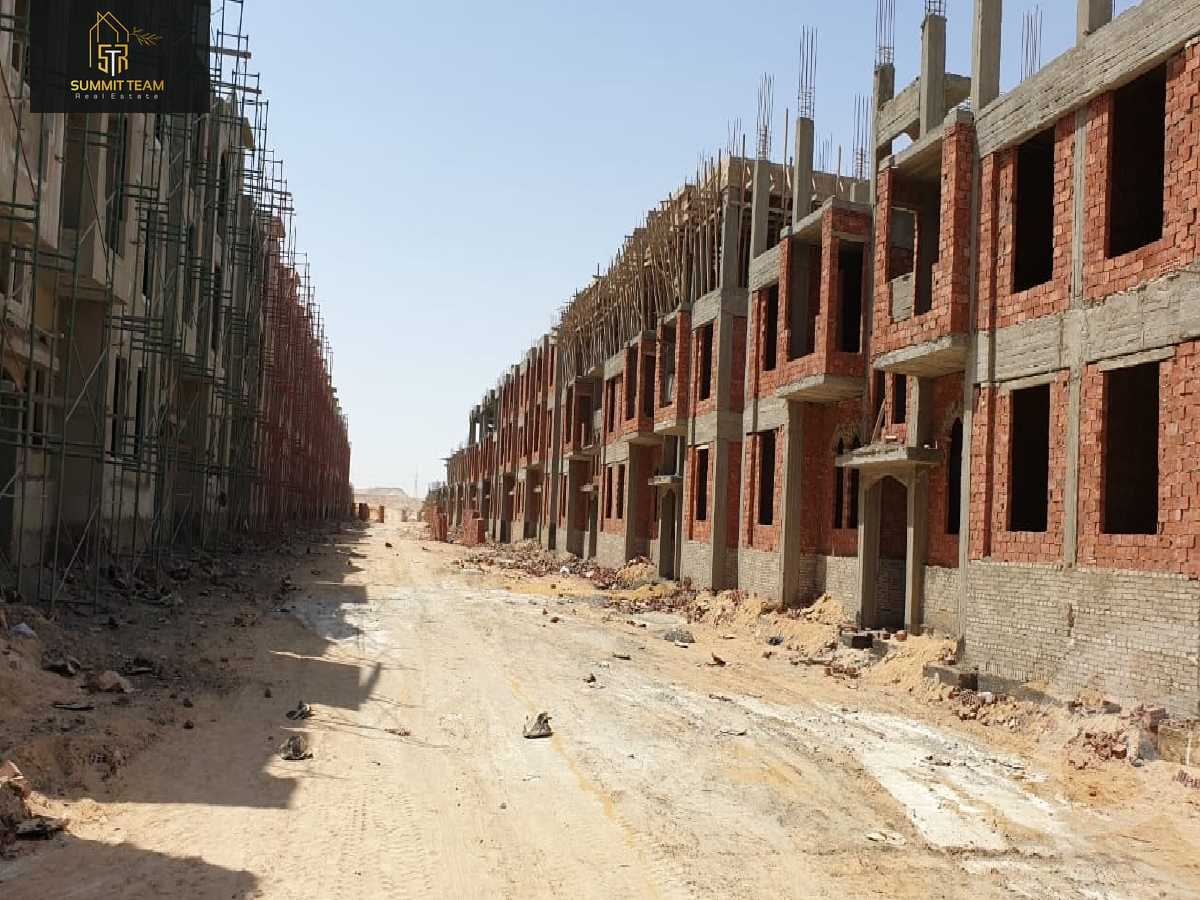 https://aqarmap.com.eg/en/listing/5618922-for-sale-ain-elsokhna-resorts-lsyryn-blm-bytsh