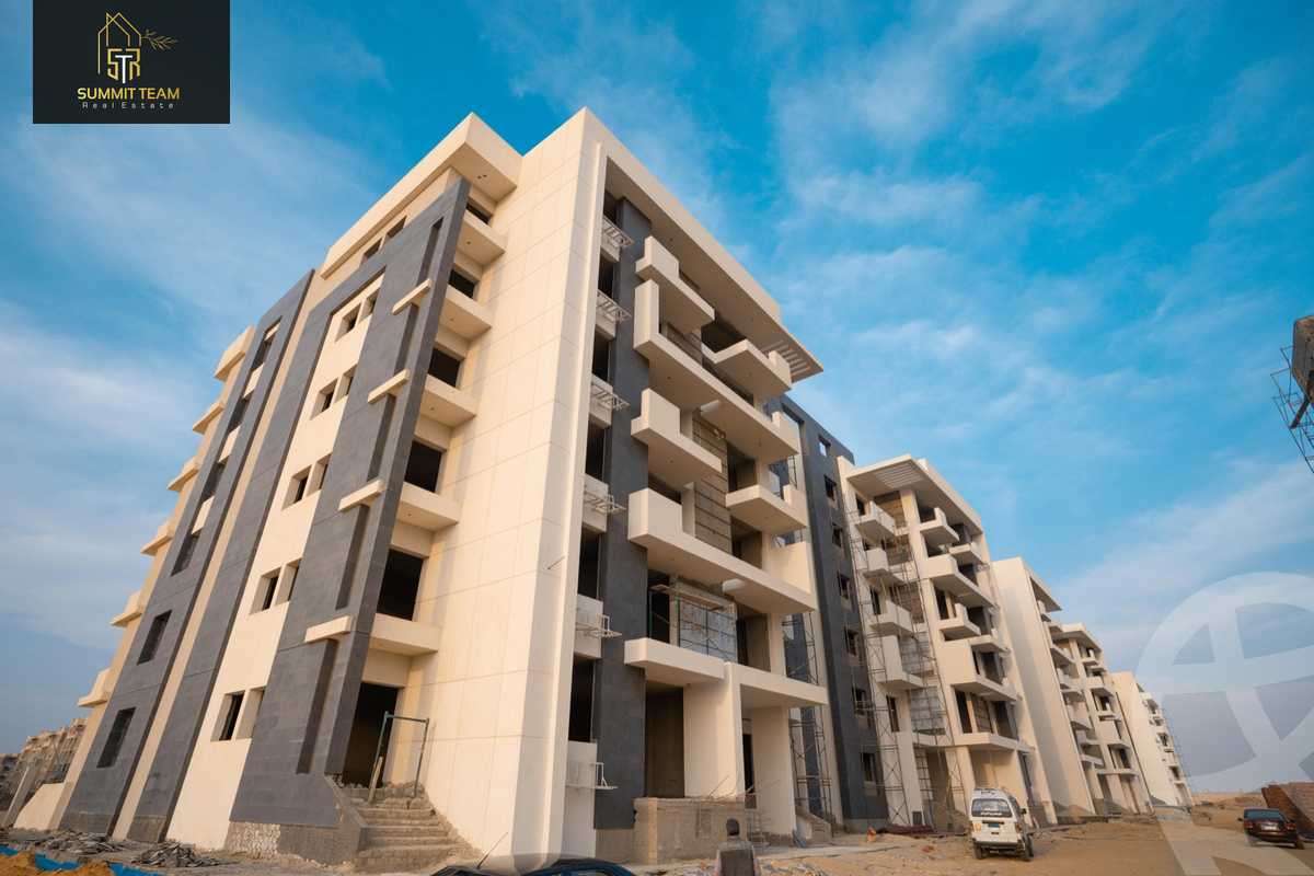 https://aqarmap.com.eg/ar/listing/5618988-for-sale-cairo-new-cairo-lmstqbl-syty-compounds-kmbwnd-l-myrd-lmstqbl