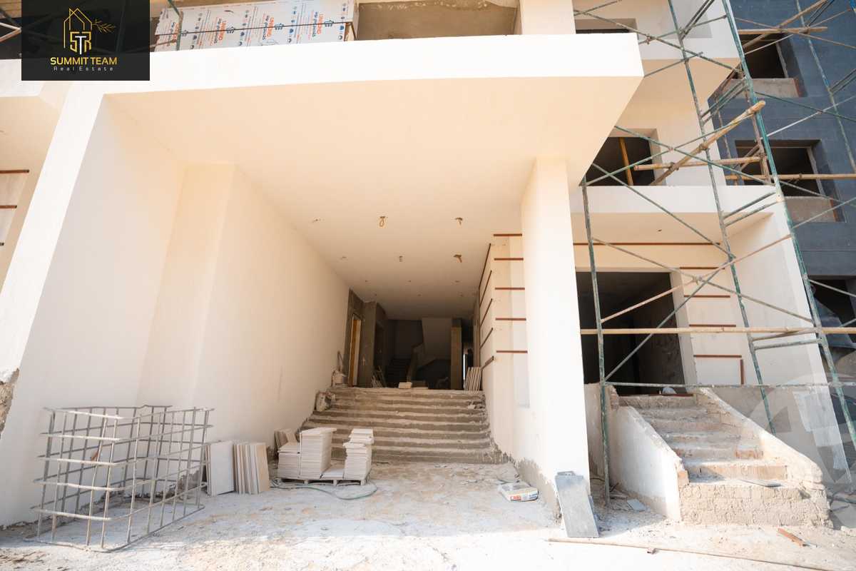 https://aqarmap.com.eg/ar/listing/5618988-for-sale-cairo-new-cairo-lmstqbl-syty-compounds-kmbwnd-l-myrd-lmstqbl