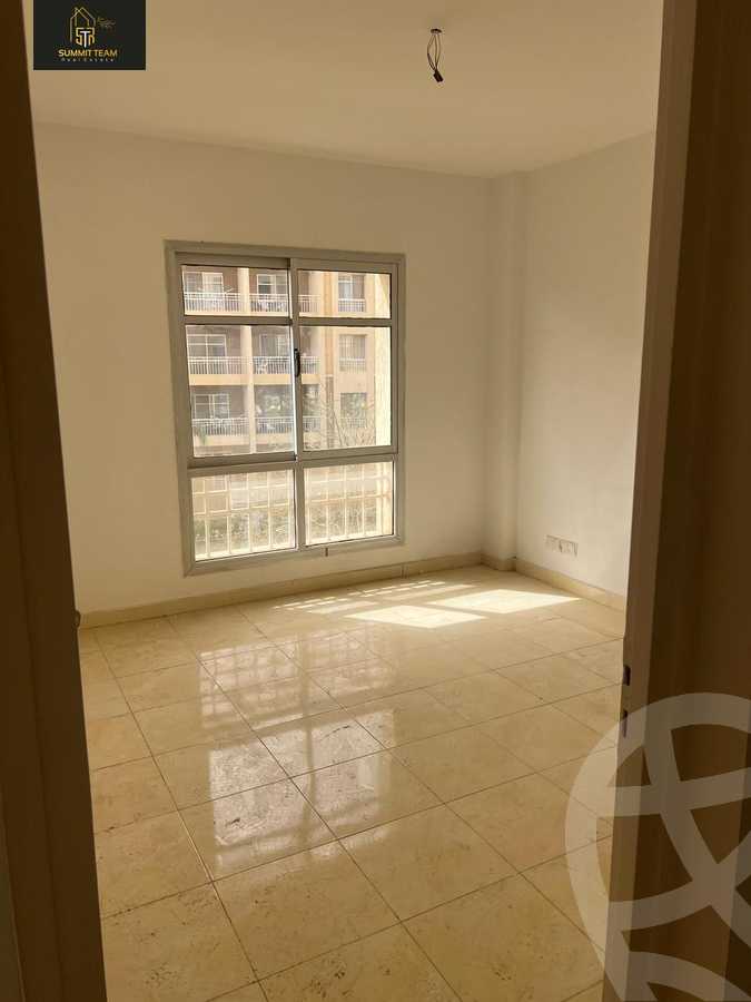 https://aqarmap.com.eg/ar/listing/5804747-for-sale-cairo-new-cairo-madinaty-eleventh-zone-buildings-group-112