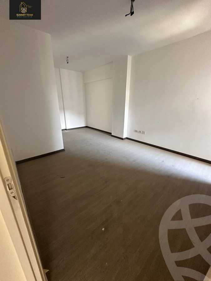 https://aqarmap.com.eg/ar/listing/5885281-for-sale-cairo-new-cairo-madinaty-eighth-zone-buildings-madinaty-b-8