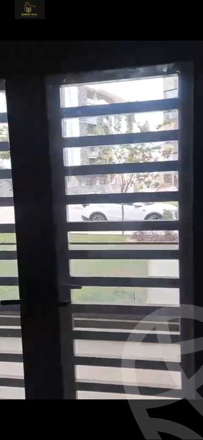 https://aqarmap.com.eg/en/listing/5885585-for-sale-cairo-new-cairo-madinaty-bryfdw